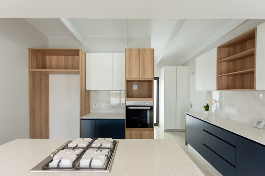 3 Bedroom Property for Sale in Brittania Beach Estate Western Cape